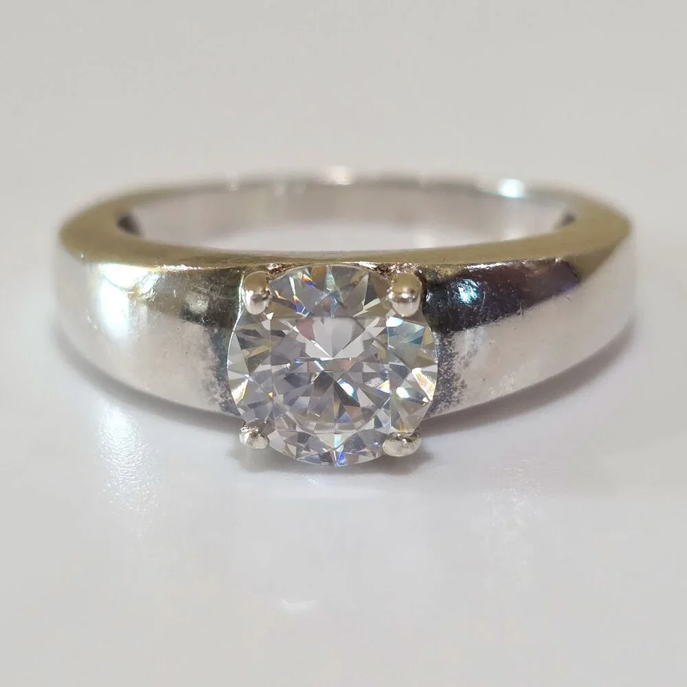 Vintage MCM Round Solitaire Sterling Silver Solitaire 925 GSJ Ring SZ 7
